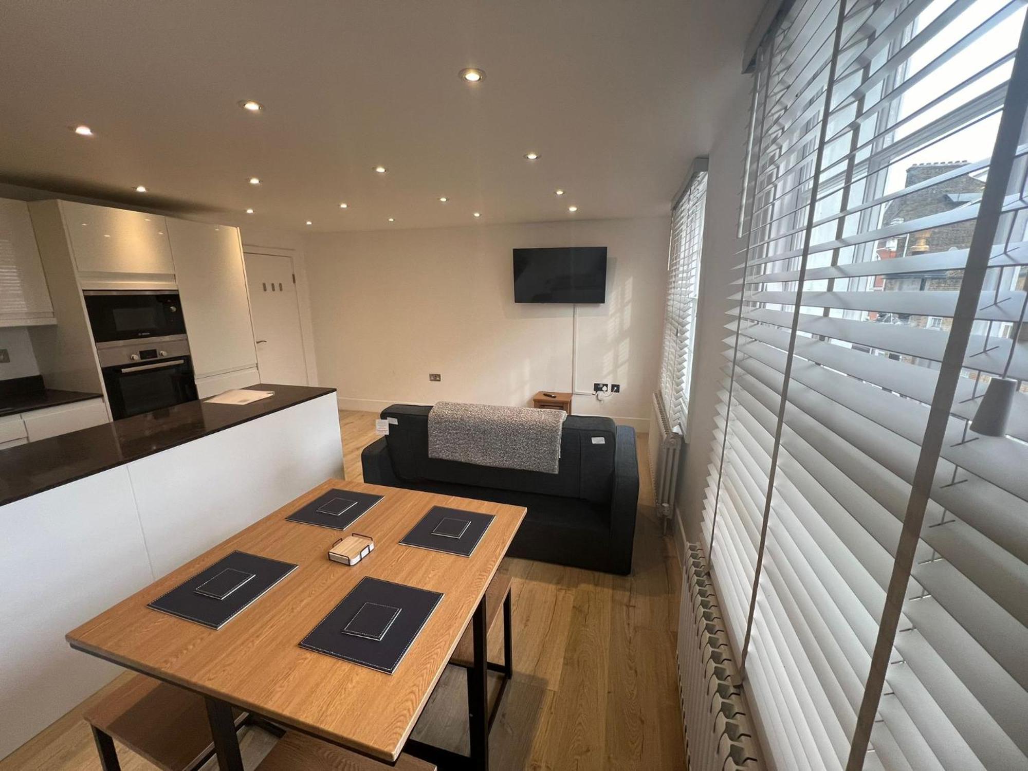 Apartamento Spacious 1-bed Flat Londres